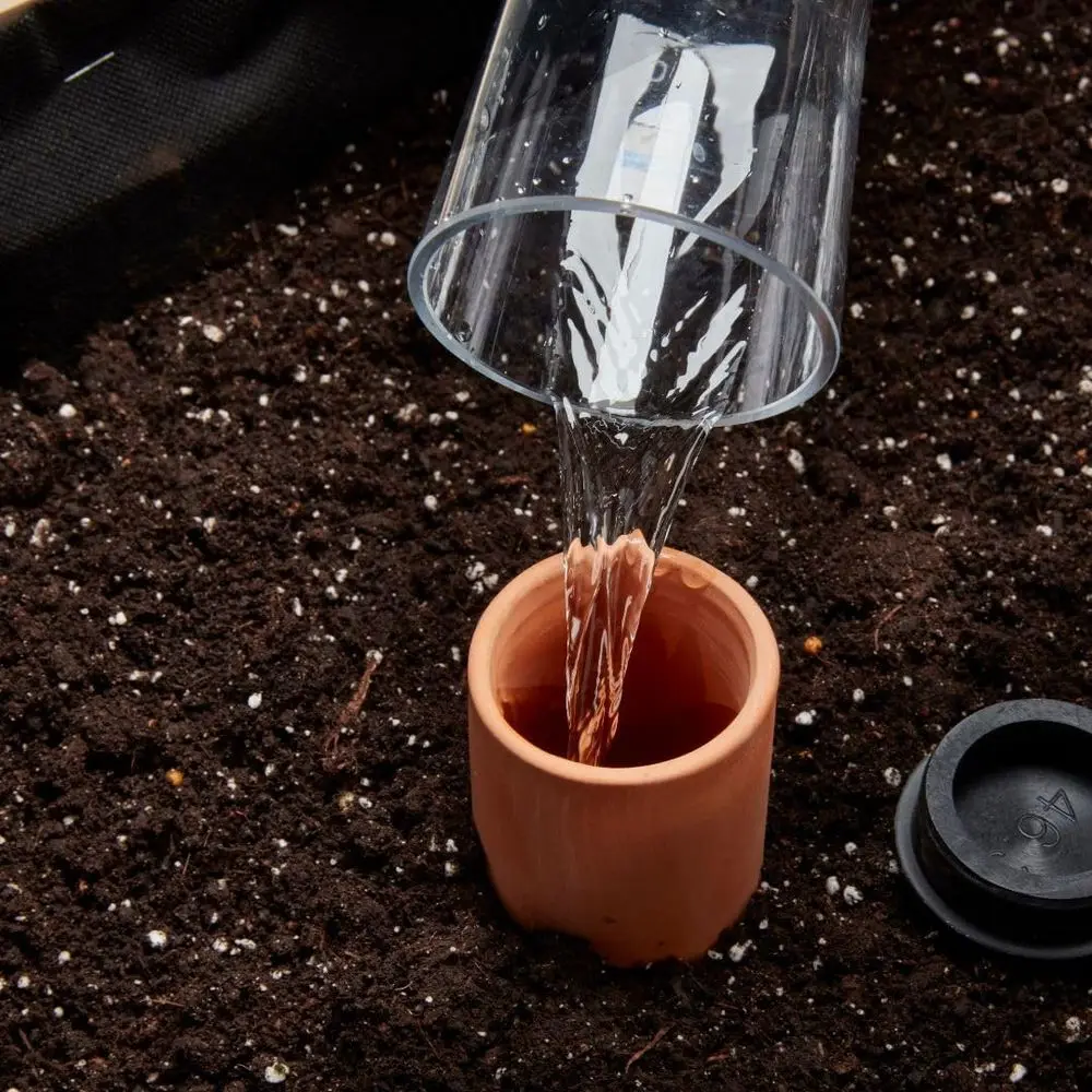 Pot en céramique auto-arrosant - Self Watering Planter avis et prix